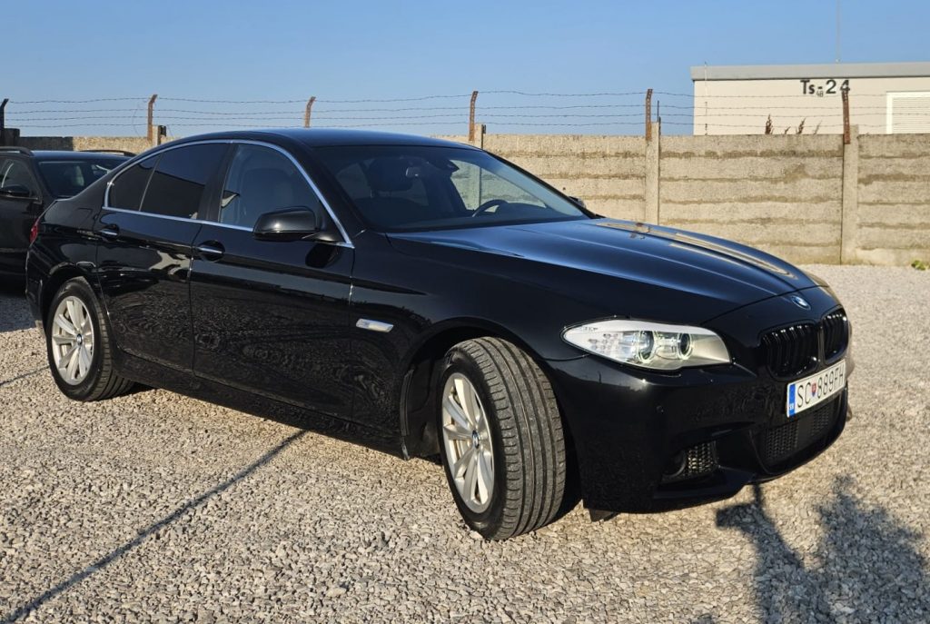 BMW Rad 5 530d xDrive A/T