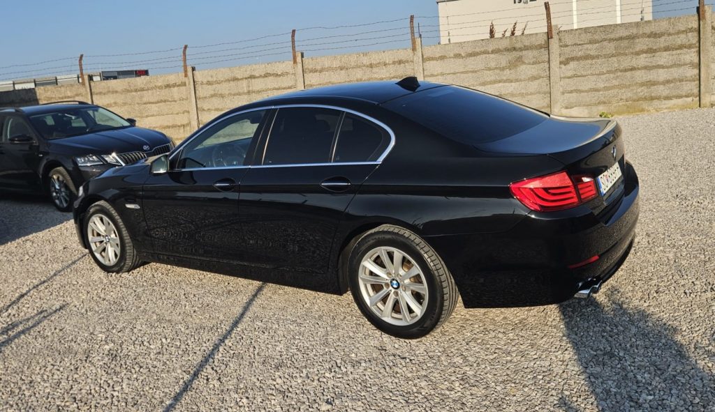 BMW Rad 5 530d xDrive A/T - znížená cena