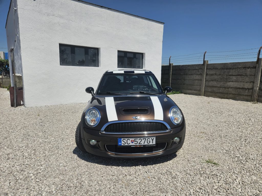 🔥 MINI COOPER S CLUBMAN - ŠPORTOVÁ LEGENDA 128kW, AUTOMAT