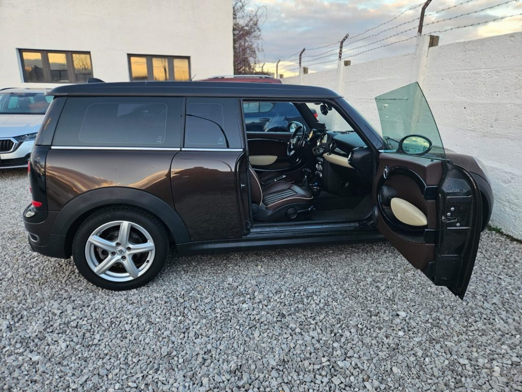 MINI COOPER S CLUBMAN - Športová legenda