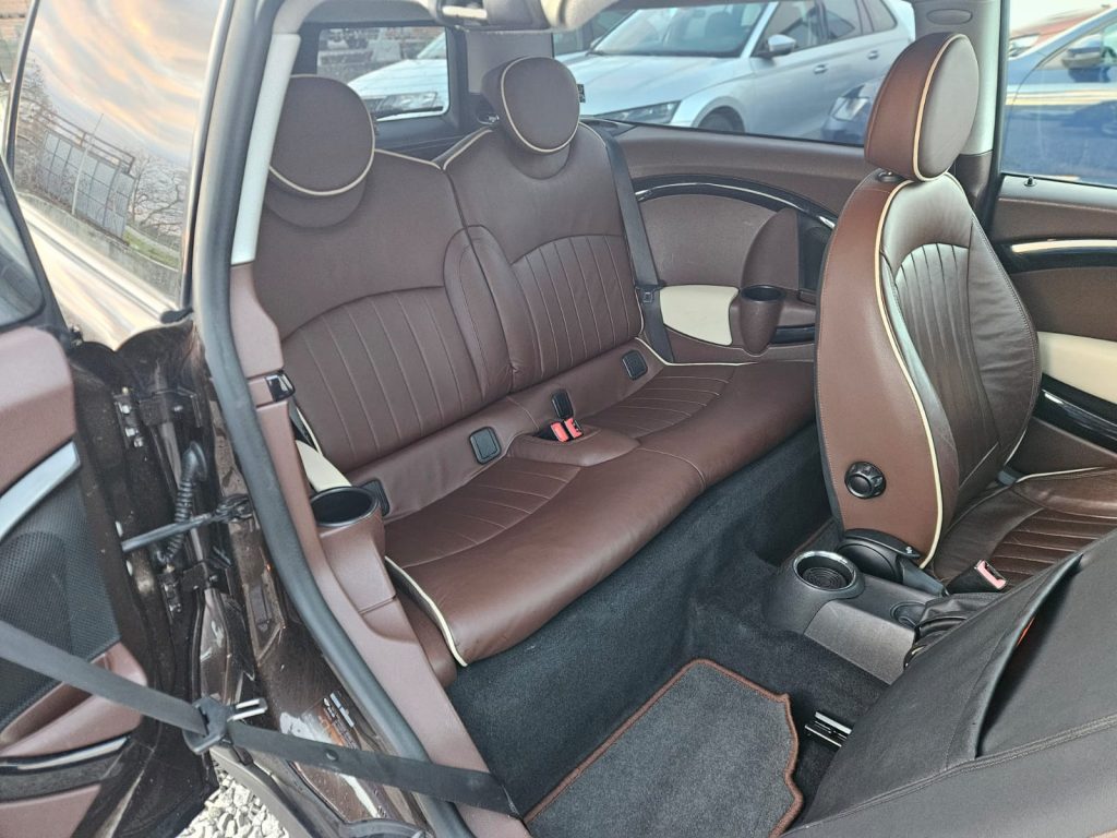 MINI COOPER S CLUBMAN - Športová legenda