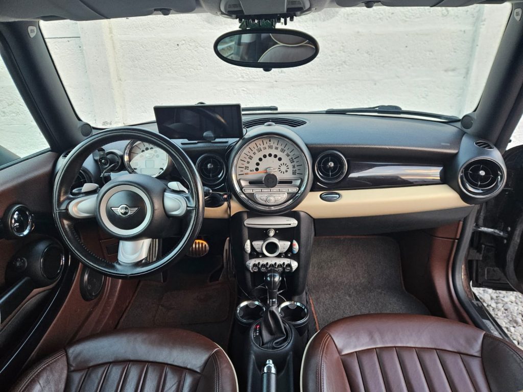 MINI COOPER S CLUBMAN - Športová legenda