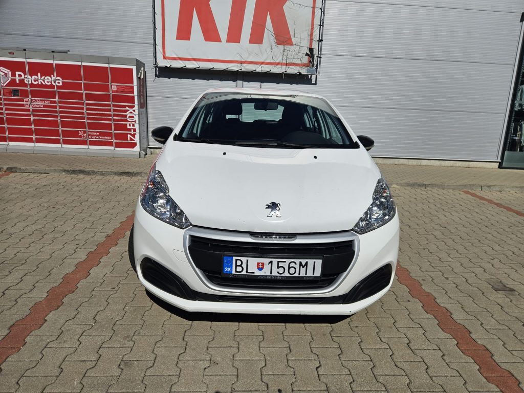 PEUGEOT 208 1.2 PURETECH – ŠTÝLOVÝ MESTSKÝ KOMPAKT 132 000km